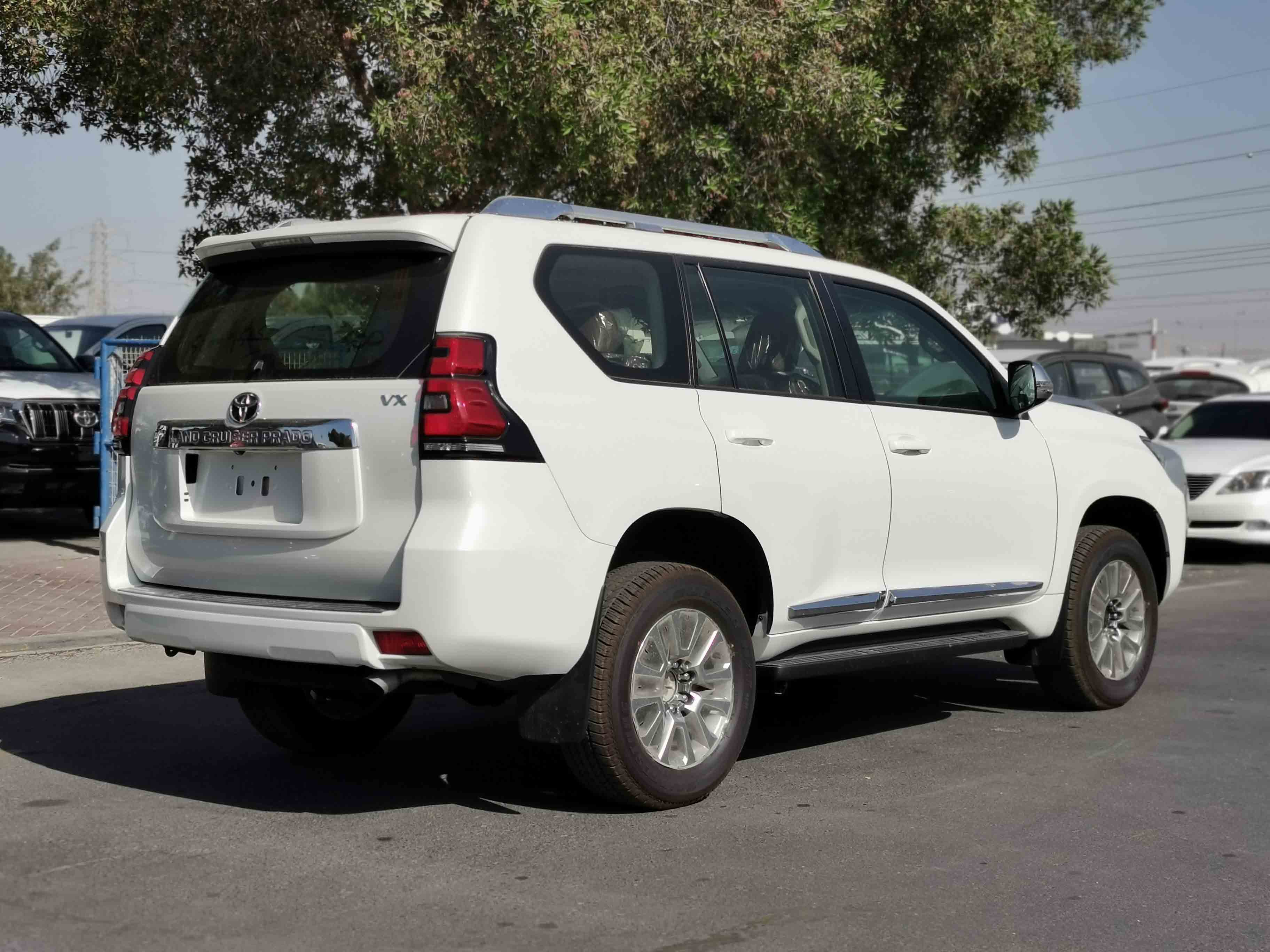 TOYOTA Landcruiser Prado Vx 2021 | SK Motors FZCO