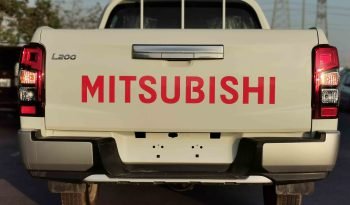 MITSUBISHI L200 2020 full