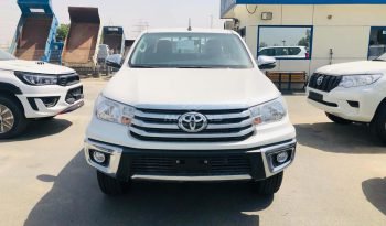 TOYOTA Hilux 0 2019 full