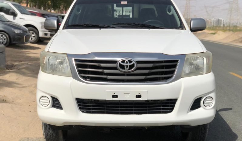 TOYOTA Hilux 2.7l 2013 full