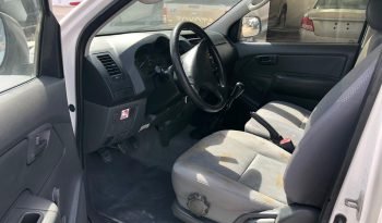 TOYOTA Hilux 2.7l 2013 full