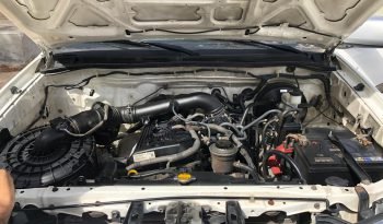 TOYOTA Hilux 2.7l 2013 full