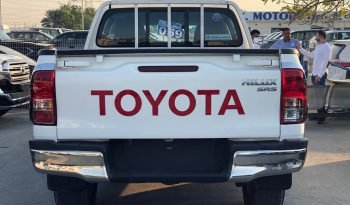 TOYOTA Hilux Sr5 2016 full