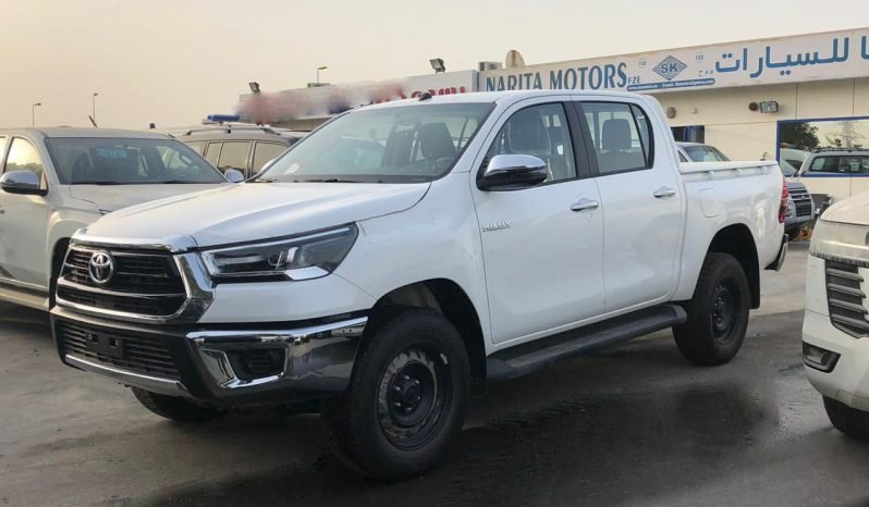 TOYOTA HILUX PICKUP 2.4L 4CY DIESEL 2022 full