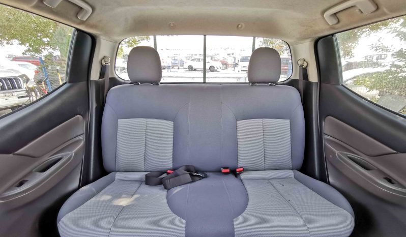 MITSUBISHI L200 4WD DOUBLE CABIN PICKUP MANUAL 2.4L 4CY PETROL 2016 WHITE full