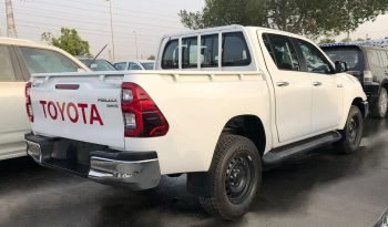 TOYOTA HILUX PICKUP 2.4L 4CY DIESEL 2022 full