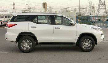 TOYOTA FORTUNER TGN156 4WD SUV 2.7L 4CY PETROL 2022 WHITE full