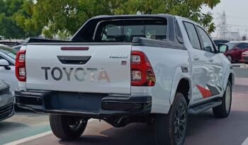 TOYOTA HILUX GR SPORTS 2023 A/T 4.0L V6 PETROL WHITE full