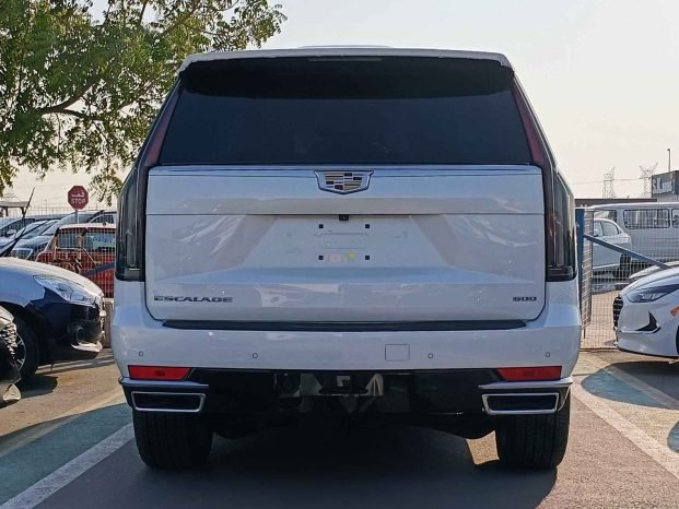 CADILLAC ESCLADE Image 16