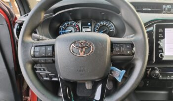 TOYOTA HILUX ADVENTURE 2022 A/T 4.0 V6 PETROL ORANGE full