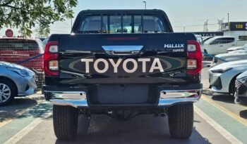 TOYOTA HILUX SR5 2024 A/T 4.0 V6 PETROL BLACK full