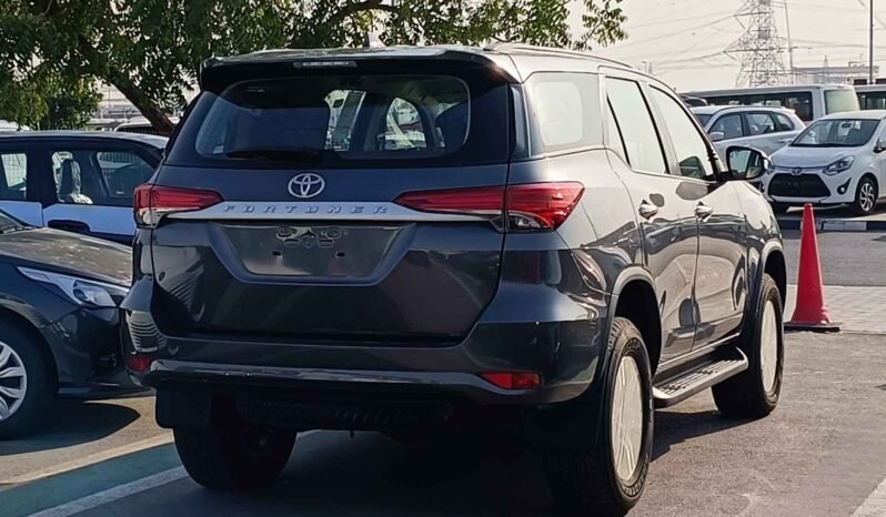 TOYOTA FORTUNER 2023 A/T 2.7L V4 PETROL GRAY full