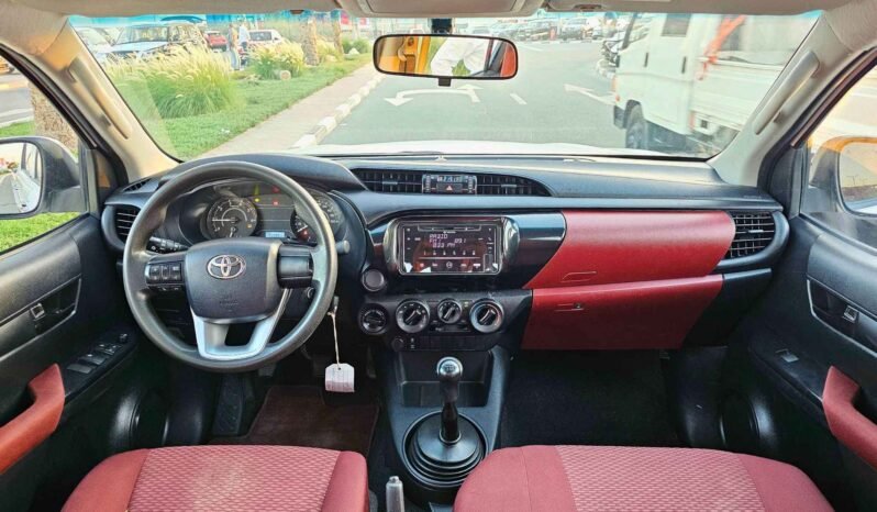 TOYOTA HILUX 2022 DIESEL V4 2.4L M/T full