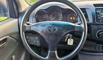 TOYOTA HILUX DIESEL 2015 V4 2.4L M/T full