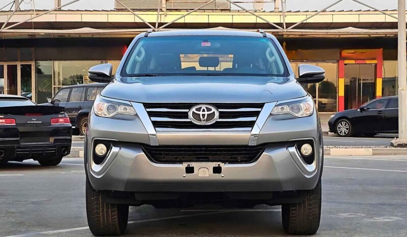 TOYOTA FORTUNER EXR 2018 PETROL V4 2.7L A/T full