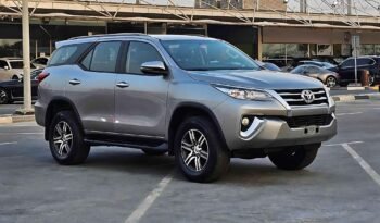 TOYOTA FORTUNER EXR 2018 PETROL V4 2.7L A/T full