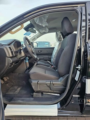 MITSUBISHI L200 Imagem 8