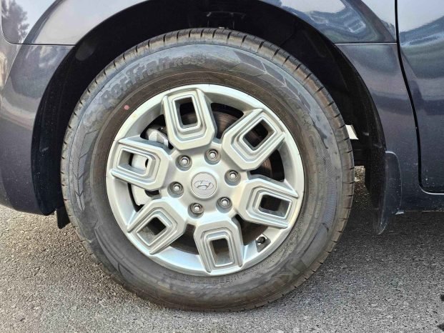 HYUNDAI STARIA Image 9