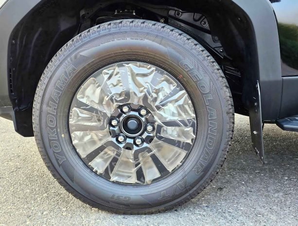 TOYOTA PRADO Image 9