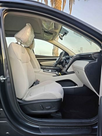 HYUNDAI TUCSON Image 8