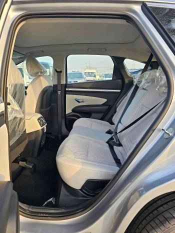 HYUNDAI TUCSON Image 7