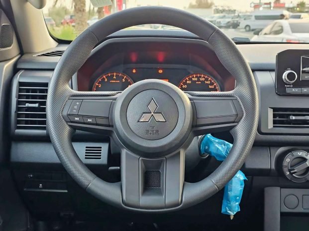 MITSUBISHI L200 Imagem 3