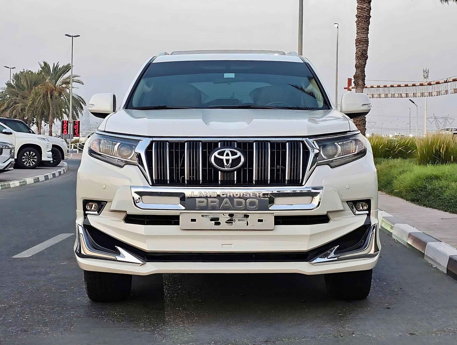 TOYOTA PRADO GXR 2022 PETROL V6 4.0L A/T