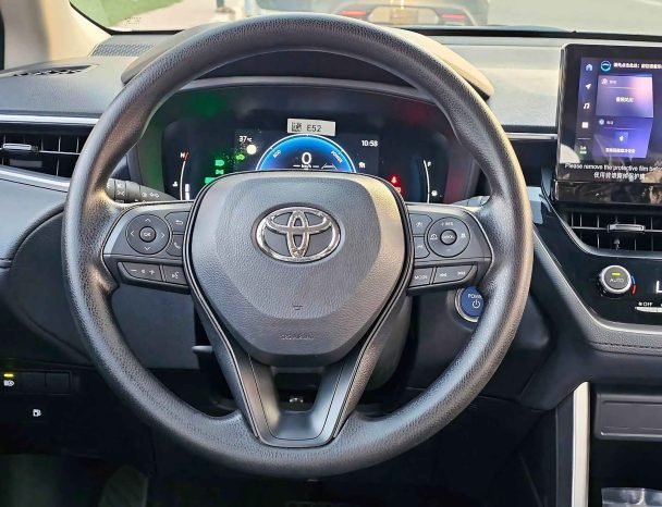 TOYOTA Corolla Cross Image 4