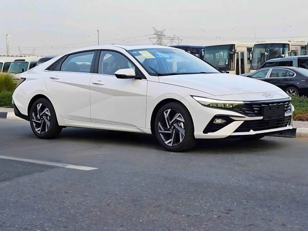 HYUNDAI ELANTRA Image 2