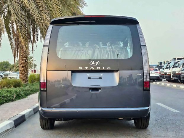 HYUNDAI STARIA Image 11