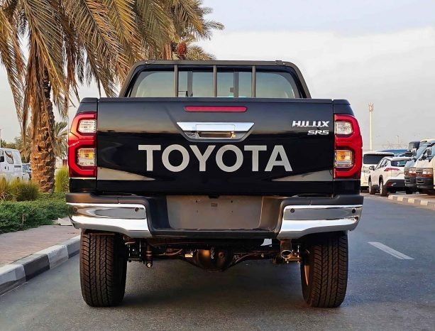 TOYOTA HILUX Image 10