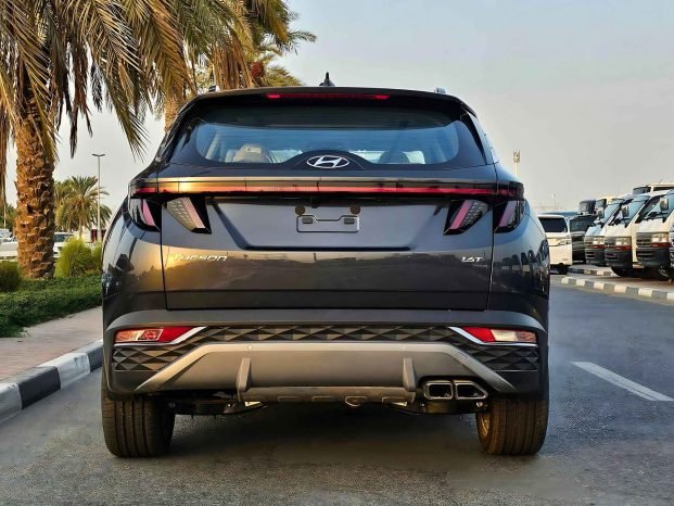 HYUNDAI TUCSON Image 12