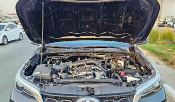 TOYOTA FORTUNER EXR 2023 PETROL V4 2.7L A/T full