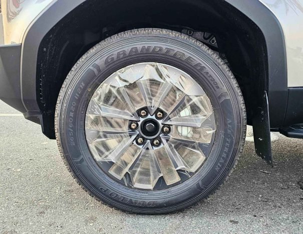 TOYOTA PRADO Image 10
