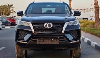 TOYOTA FORTUNER EXR 2023 PETROL V4 2.7L A/T full