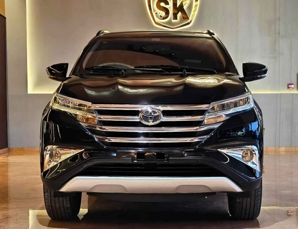 TOYOTA RUSH Image 1