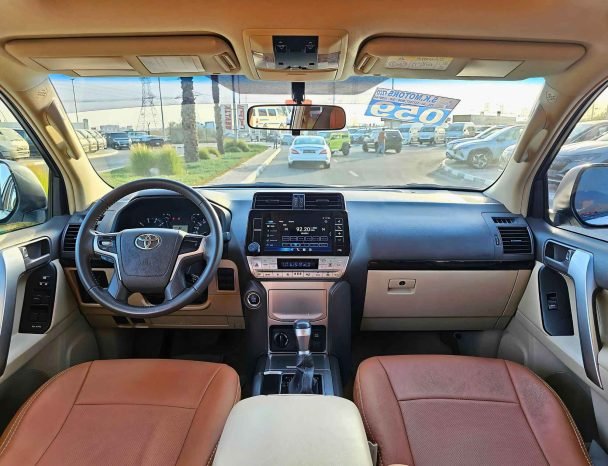 TOYOTA PRADO Image 7