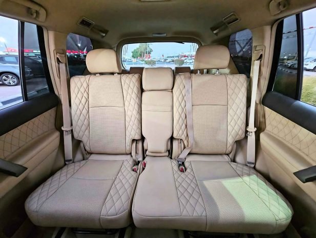 TOYOTA PRADO Image 4