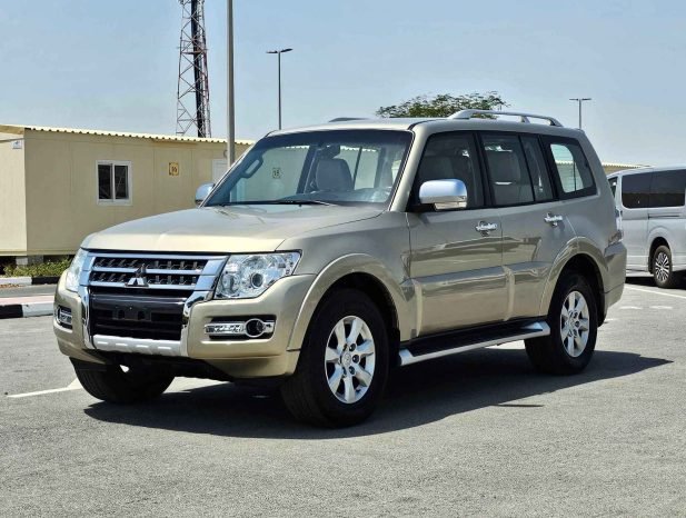 MITSUBISHI PAJERO Image 16