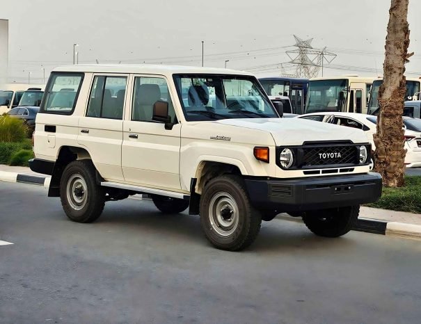 TOYOTA LANDCRUISER HARD-TOP Image 2
