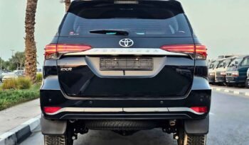 TOYOTA FORTUNER EXR 2023 PETROL V4 2.7L A/T full