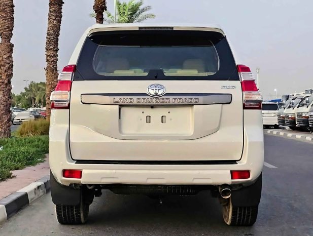 TOYOTA PRADO Image 14