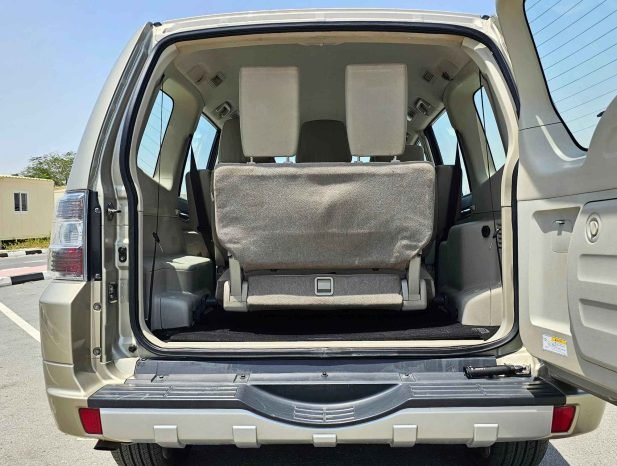 MITSUBISHI PAJERO Image 14