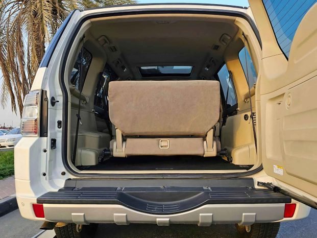 MITSUBISHI PAJERO Image 14
