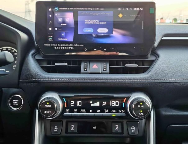 TOYOTA RAV4 Image 2