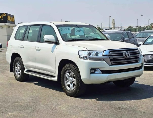 TOYOTA LANDCRUISER Image 2