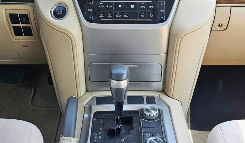 TOYOTA LANDCRUISER GXR 2019 DIESEL V8 4.5L A/T full