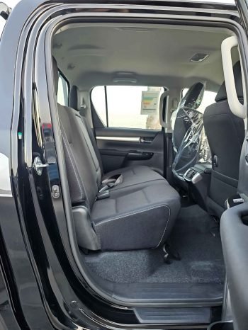 TOYOTA HILUX Image 7