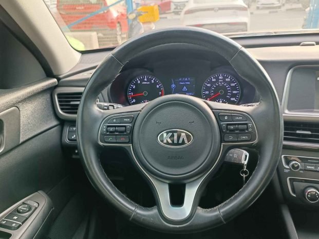 KIA OPTIMA Image 5