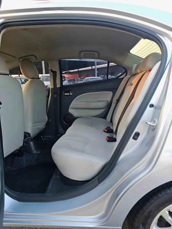 MITSUBISHI ATTRAGE Image 6
